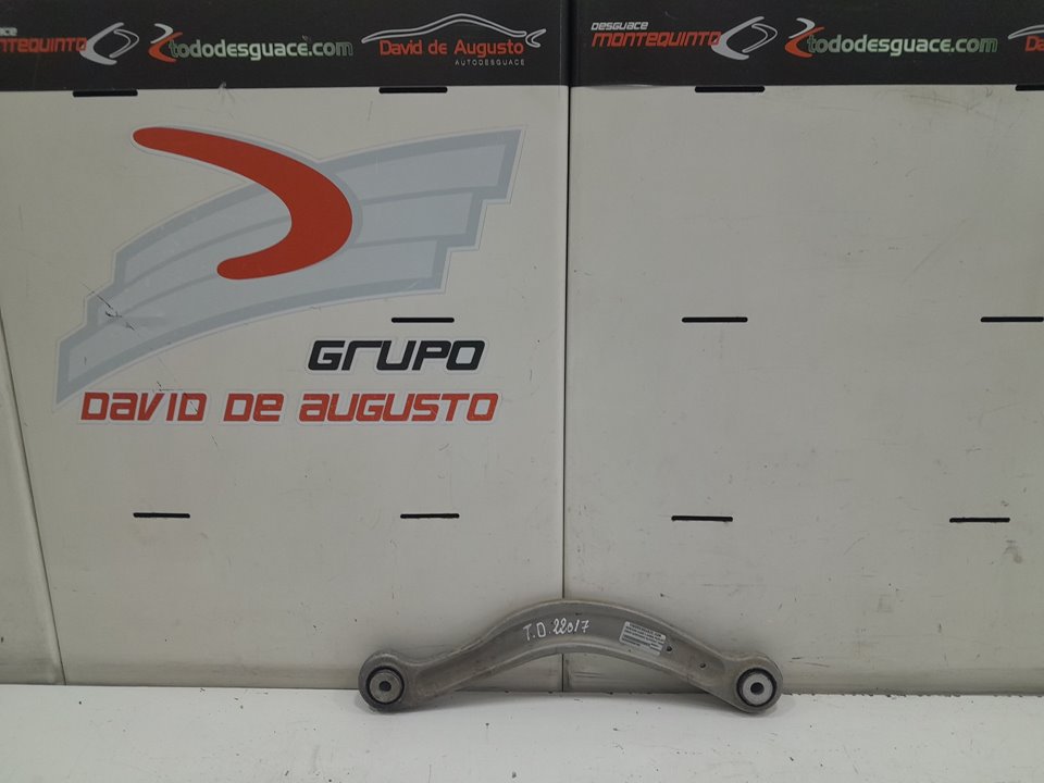 BRAZO SUSPENSION SUPERIOR TRASERO DERECHO
