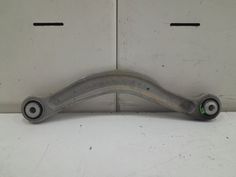 BRAZO SUSPENSION SUPERIOR TRASERO DERECHO foto 3