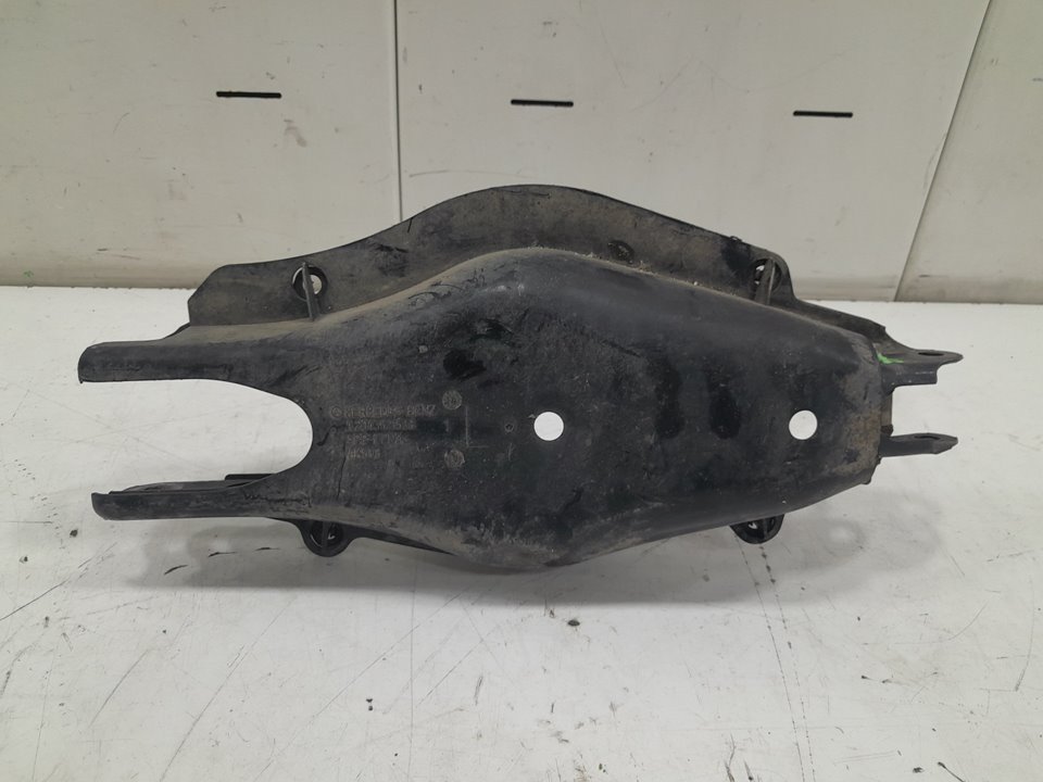 SOPORTE BRAZO SUSPENSION TRASERO DERECHO foto 4