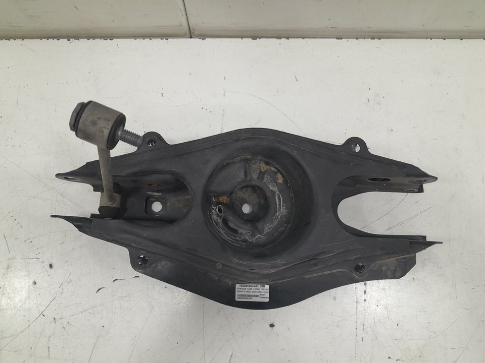 SOPORTE BRAZO SUSPENSION TRASERO IZQUIERDO foto 2