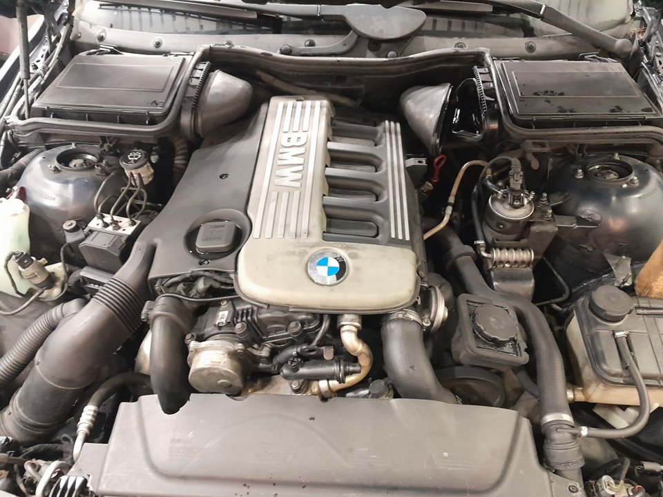 BMW SERIE 5 BERLINA (E39) 530d   |   09.00 - 12.03