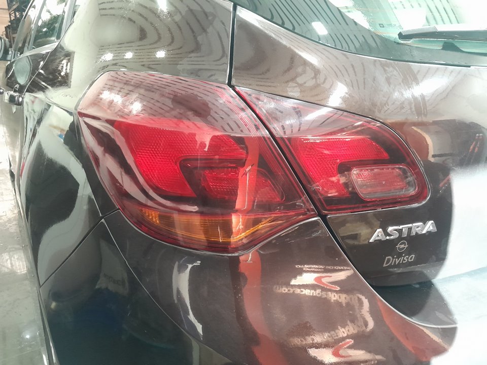 OPEL ASTRA J LIM. Excellence   |   11.11 - 12.14 foto 11