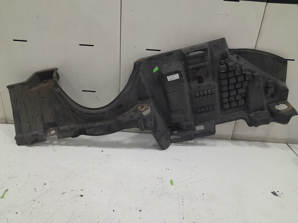 PROTECTOR INFERIOR MERCEDES-BENZ ACTROS BM 963.XXX 2-ACHSER 18XX 4x2 Sattelzugmaschine L BigSpace