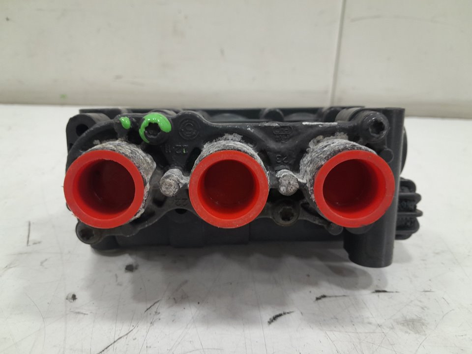 VALVULA DE SUSPENSION NEUMATICA MERCEDES-BENZ ACTROS BM 963.XXX 2-ACHSER 18XX 4x2 Sattelzugmaschine L BigSpace