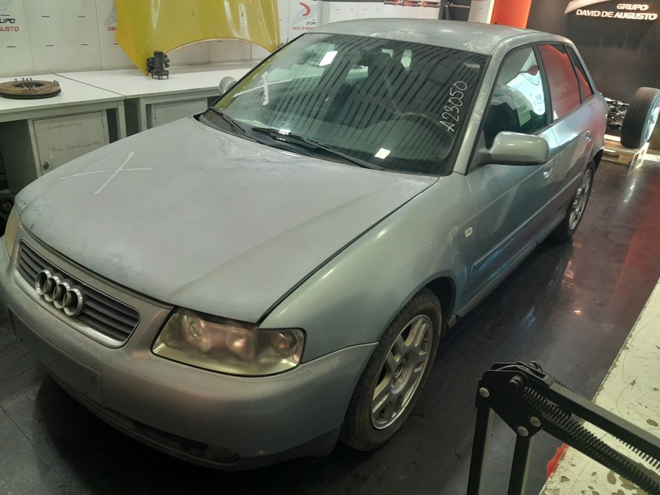 AUDI A3 (8L) 1.9 TDI Ambiente Motor 1,9 Ltr. - 96 kW TDI