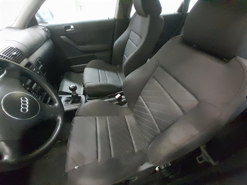 AUDI A3 (8L) 1.9 TDI Ambiente Motor 1,9 Ltr. - 96 kW TDI