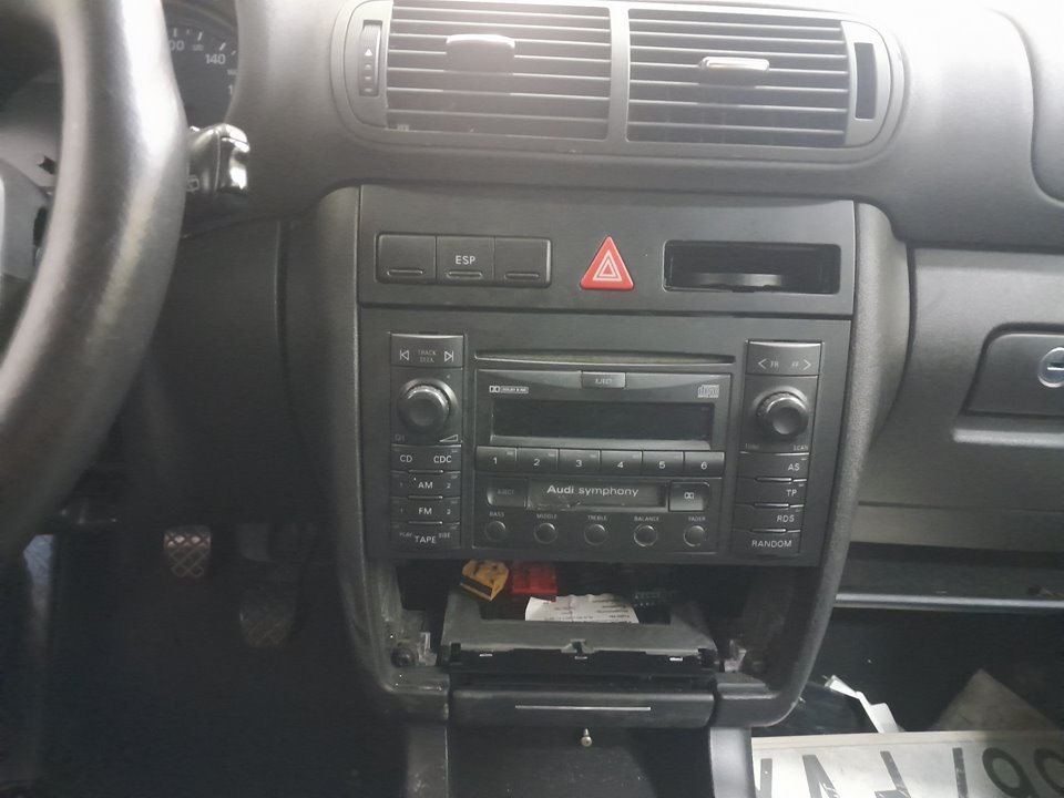 AUDI A3 (8L) 1.9 TDI Ambiente Motor 1,9 Ltr. - 96 kW TDI
