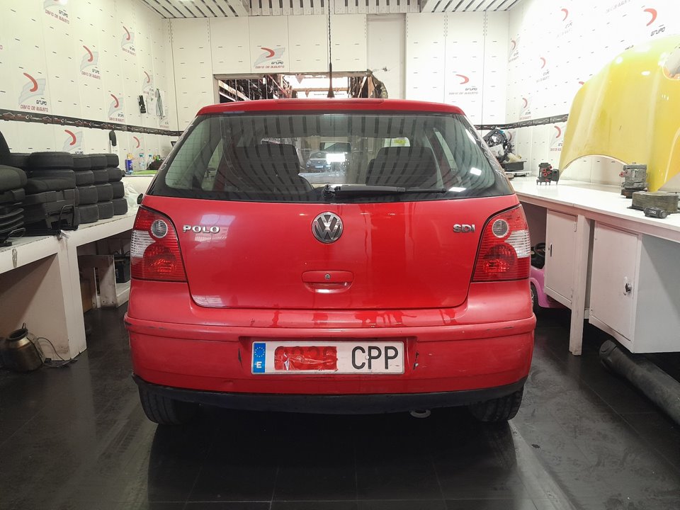 VOLKSWAGEN POLO (9N1) Conceptline   |   11.01 - 12.03 foto 10