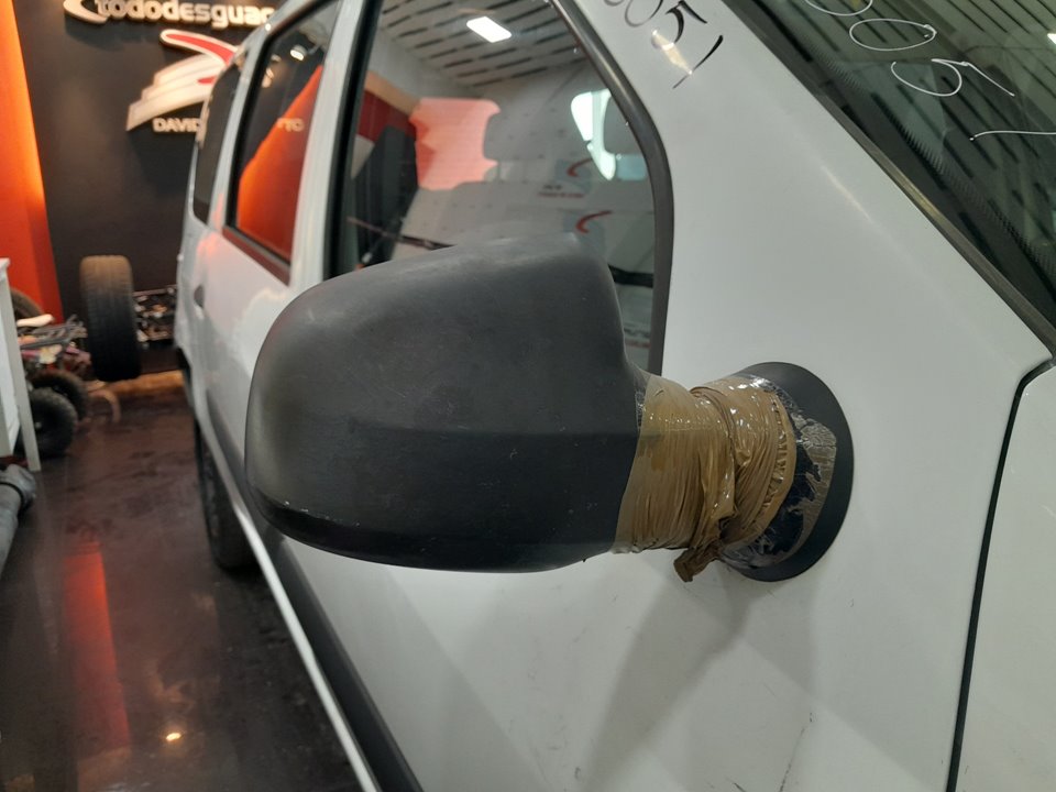 DACIA LOGAN Laureate   |   09.07 - 12.09 foto 4