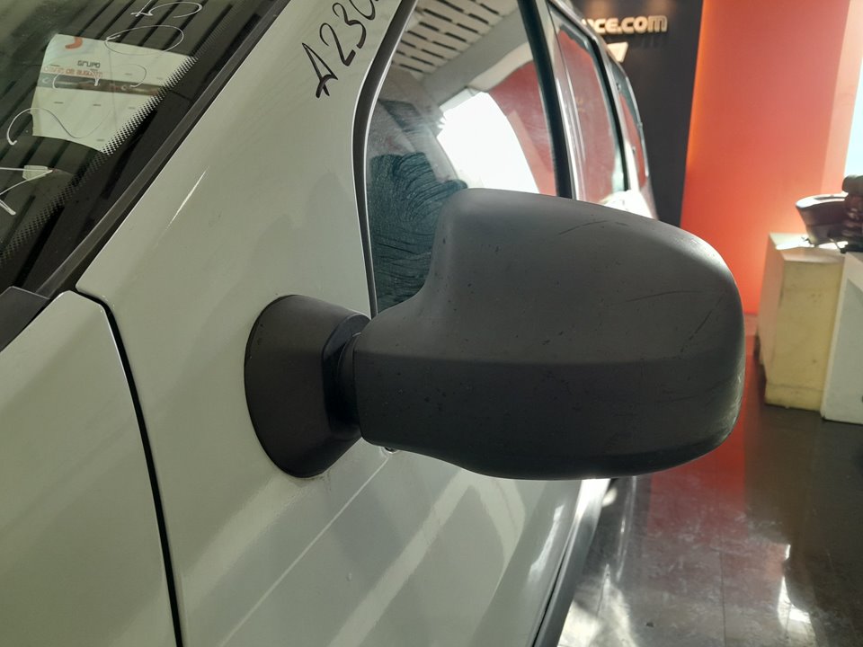 DACIA LOGAN Laureate   |   09.07 - 12.09 foto 7