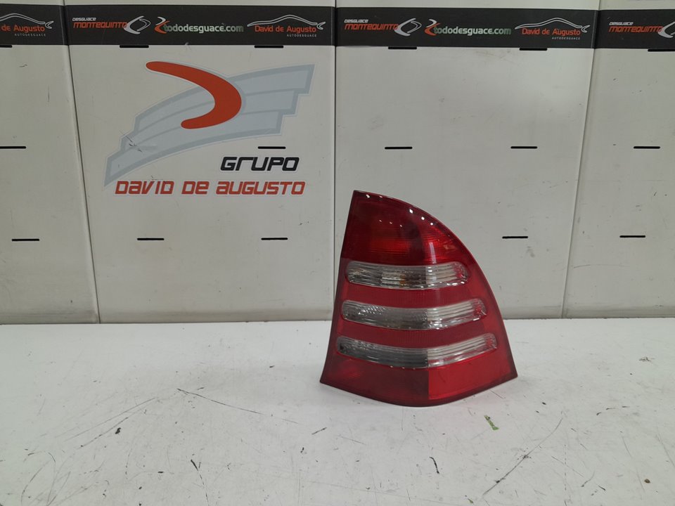 PILOTO TRASERO DERECHO