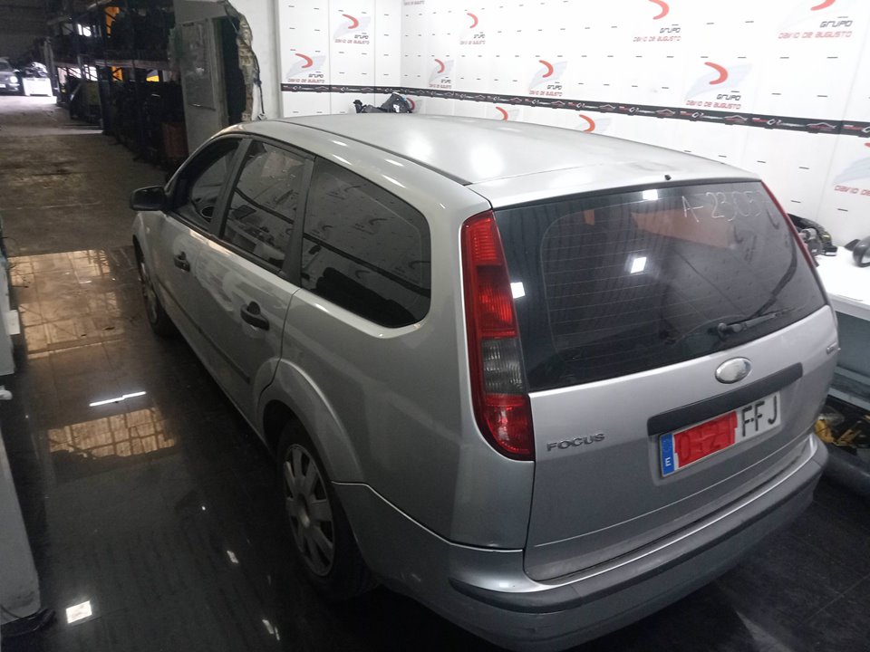 FORD FOCUS SPORTBREAK (CAP) Ghia   |   03.05 - 12.07 foto 3