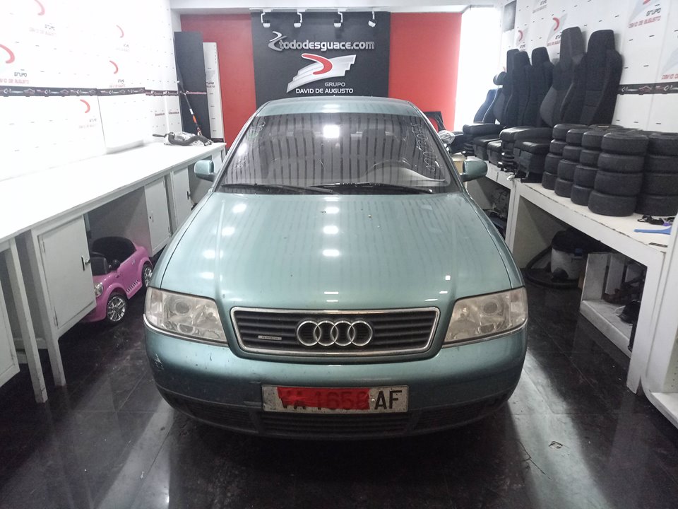 AUDI A6 BERLINA (4B2) 2.4 Quattro   |   04.97 - 12.01