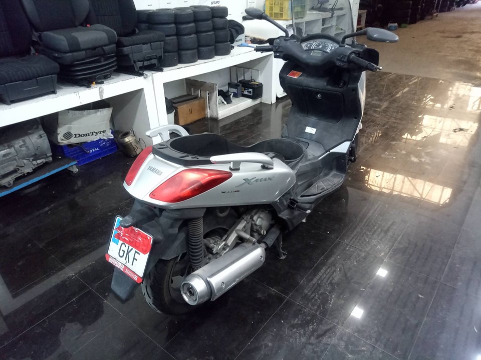 YAMAHA YP 250 MAJESTY *   |   0.96 - 0.08 foto 5