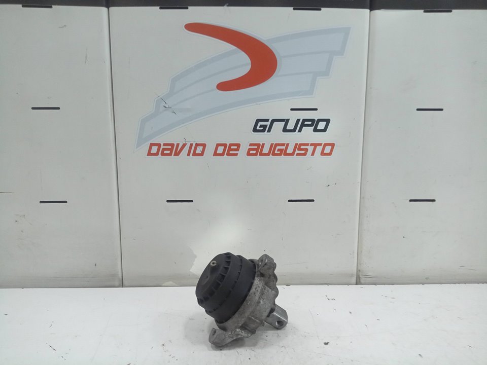 SOPORTE MOTOR IZQUIERDO