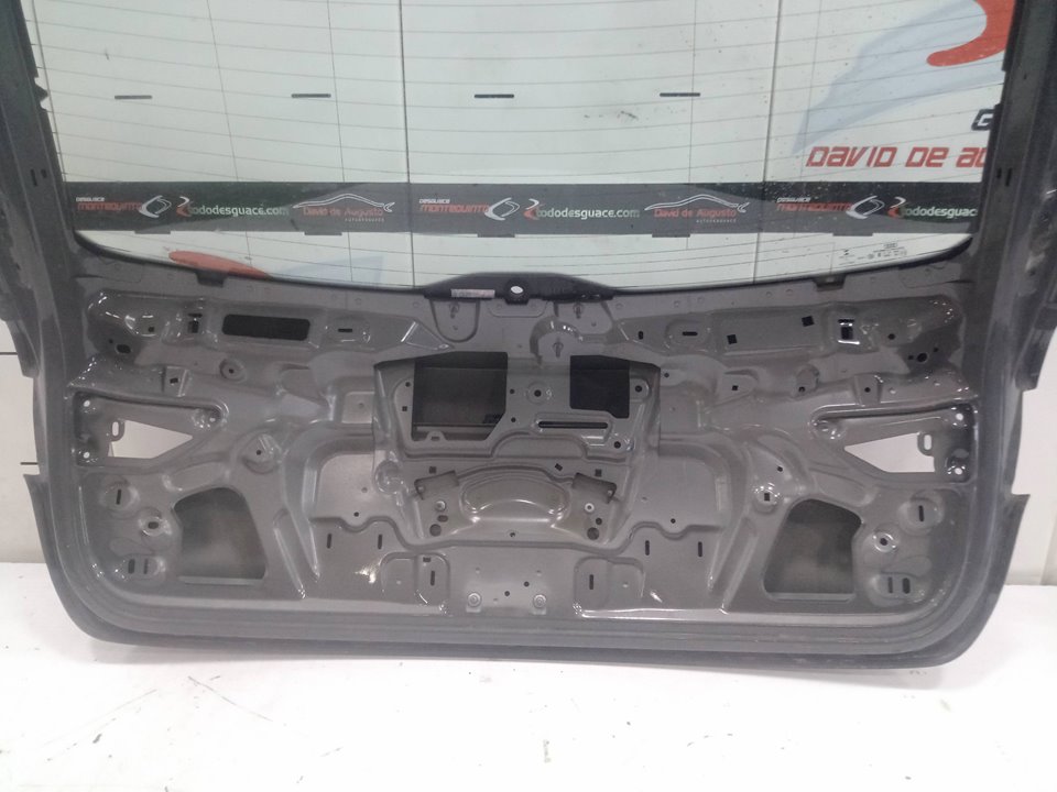 PORTON TRASERO AUDI Q3 (8UG) Attraction   |   01.15 - 12.18