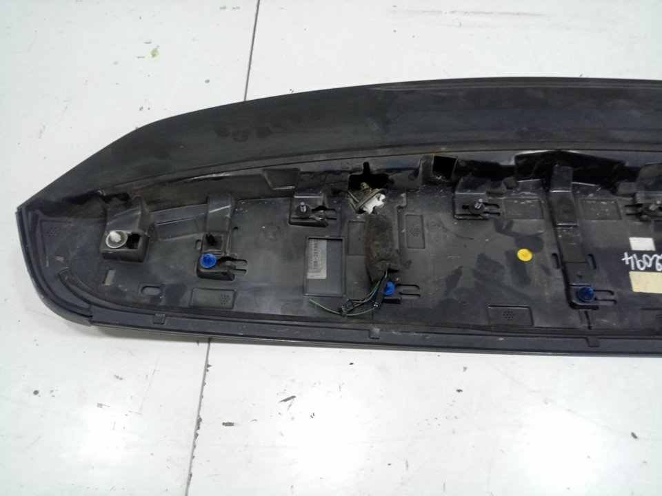 ALERON TRASERO AUDI Q3 (8UG) Attraction   |   01.15 - 12.18