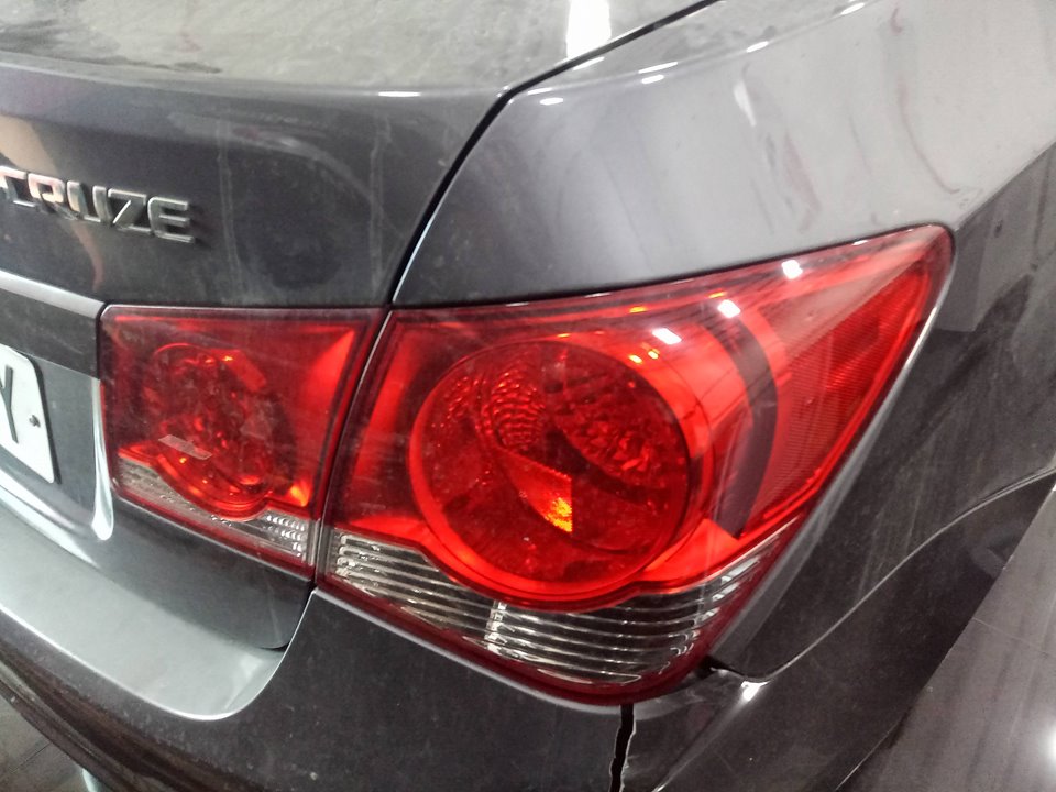 CHEVROLET CRUZE LS   |   01.11 - 12.14 foto 11