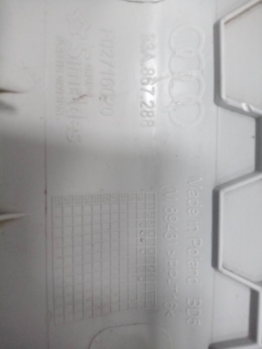 GUARNECIDO ASIENTO TRASERO DERECHO AUDI Q3 (8UG) Attraction   |   01.15 - 12.18
