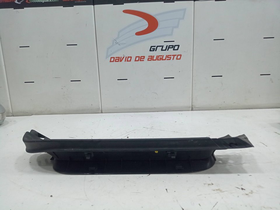 PORTON TRASERO DERECHO AUDI Q3 (8UG) Attraction   |   01.15 - 12.18
