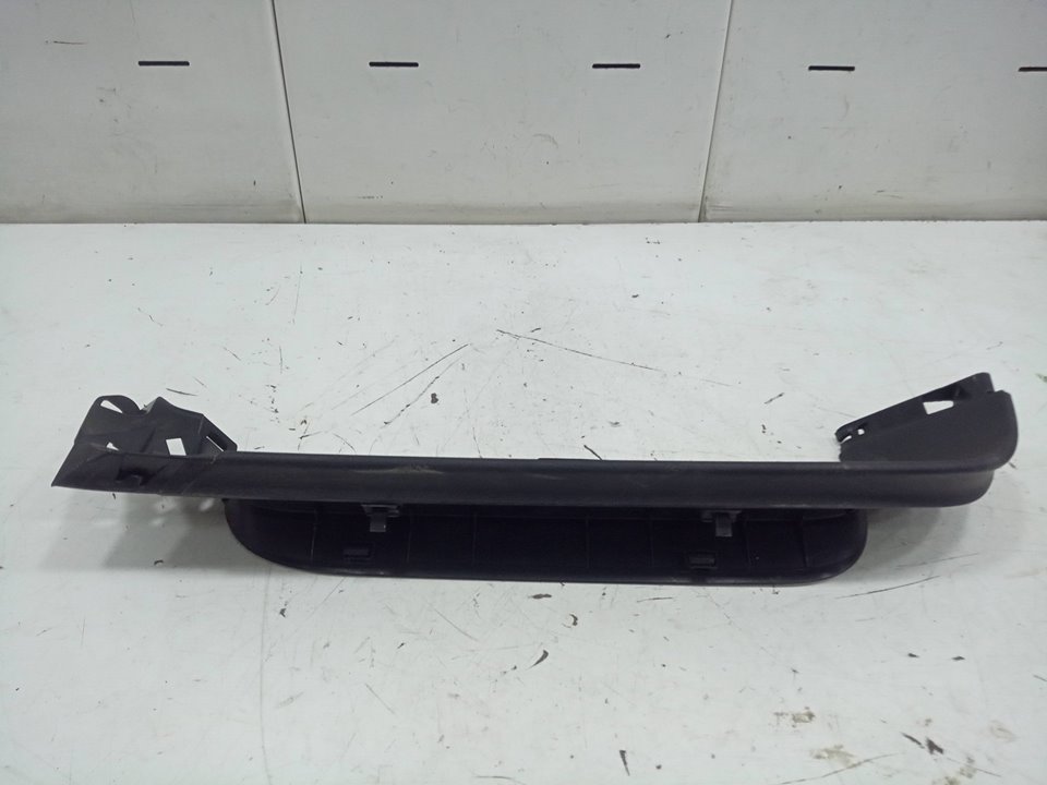 PORTON TRASERO IZQUIERDO AUDI Q3 (8UG) Attraction   |   01.15 - 12.18