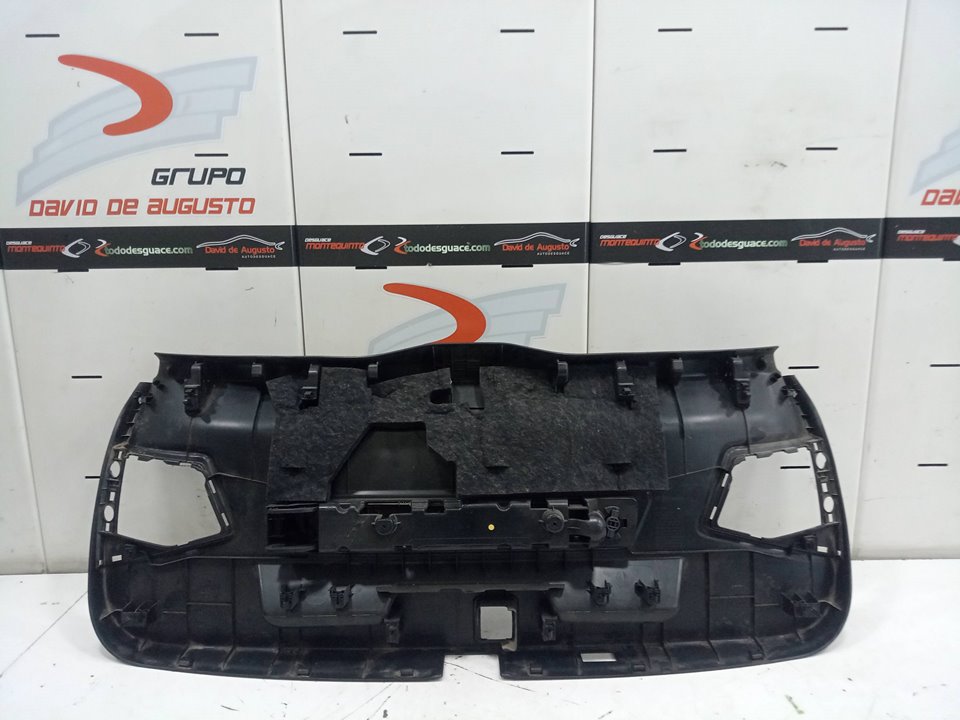 GUARNECIDO MALETERO AUDI Q3 (8UG) Attraction   |   01.15 - 12.18