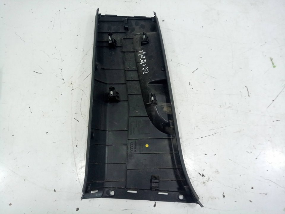 EMBELLECEDOR PANEL CENTRAL AUDI Q3 (8UG) Attraction   |   01.15 - 12.18