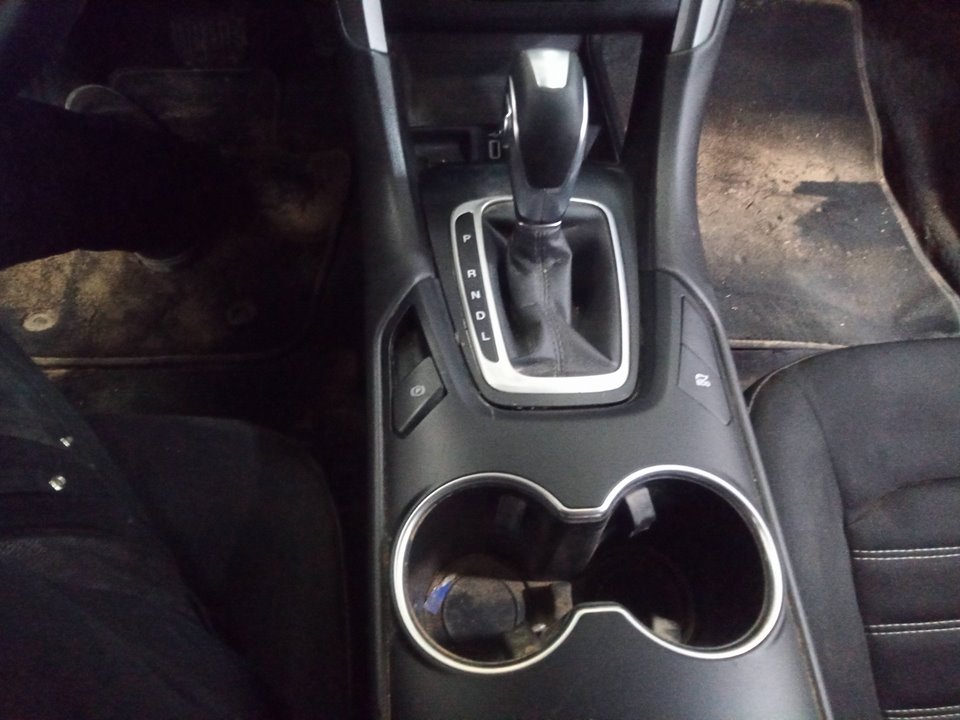 FORD MONDEO LIM. Hybrid ST-Line   |   10.19 - ... foto 7