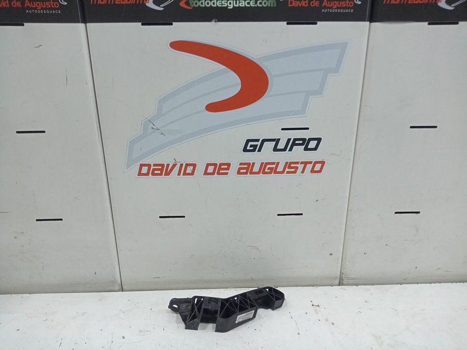 MOLDURA GUARDABARROS DELANTERO IZQUIERDA AUDI Q3 (8UG) Attraction   |   01.15 - 12.18