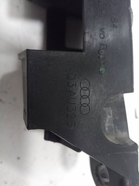 MOLDURA GUARDABARROS DELANTERO IZQUIERDA AUDI Q3 (8UG) Attraction   |   01.15 - 12.18