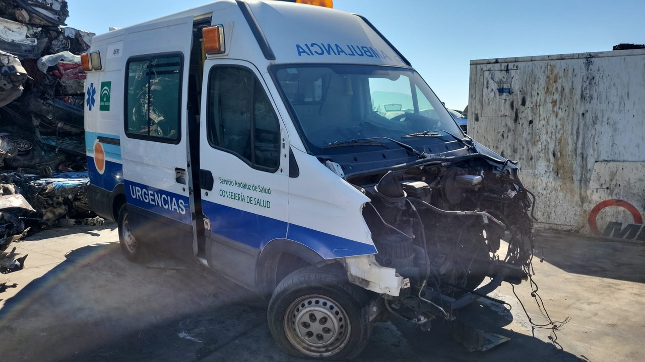 IVECO DAILY CAJA CERRADA (2006 =>) Caja cerrada 35C... batalla 3000   |   06.09 - 12.11 foto 3