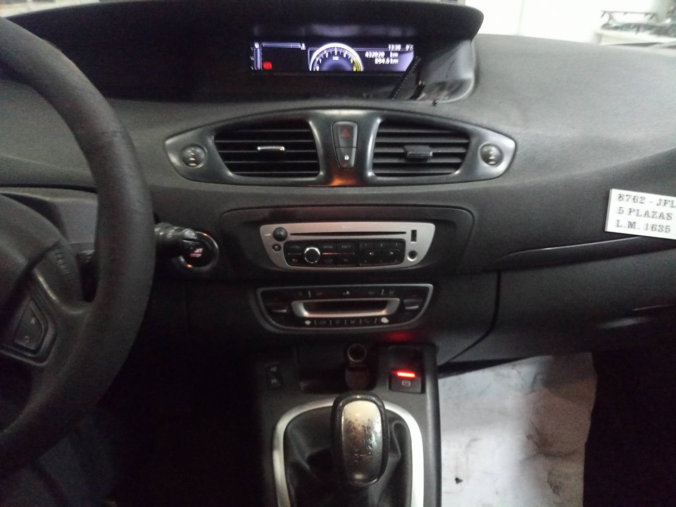 RENAULT SCENIC III Dynamique   |   05.10 - 12.15