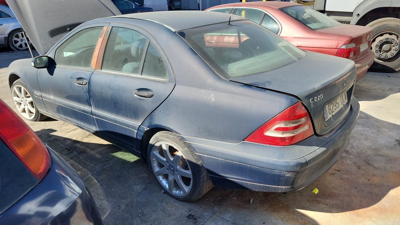 MERCEDES-BENZ BM SERIE 203 BERLINA *   |   0.00 - 0.06 foto 4
