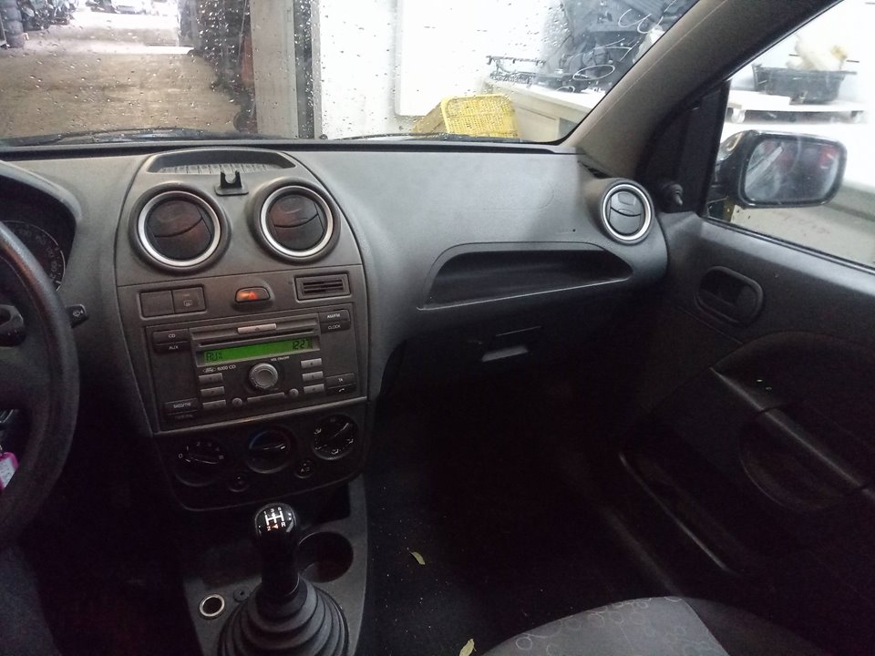FORD FIESTA (CBK) Ambiente   |   11.01 - 12.08