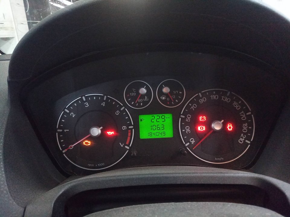 FORD FIESTA (CBK) Ambiente   |   11.01 - 12.08
