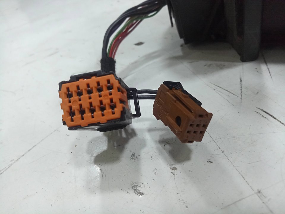 RETROVISOR DERECHO ELECTRICO foto 4