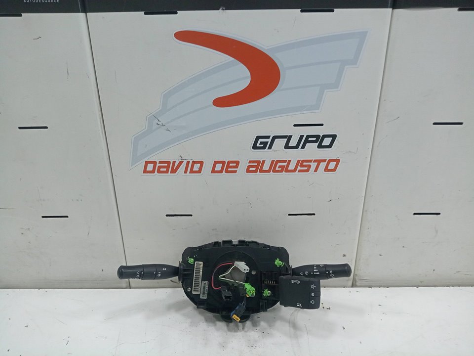 ANILLO AIRBAG Y MANDO LUCES RENAULT MEGANE II FAMILIAR Authentique   |   11.05 - ...