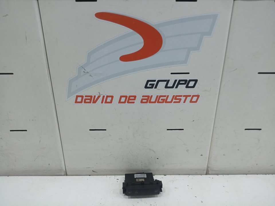 INTERRUPTOR ASIENTO CALEFACTABLE