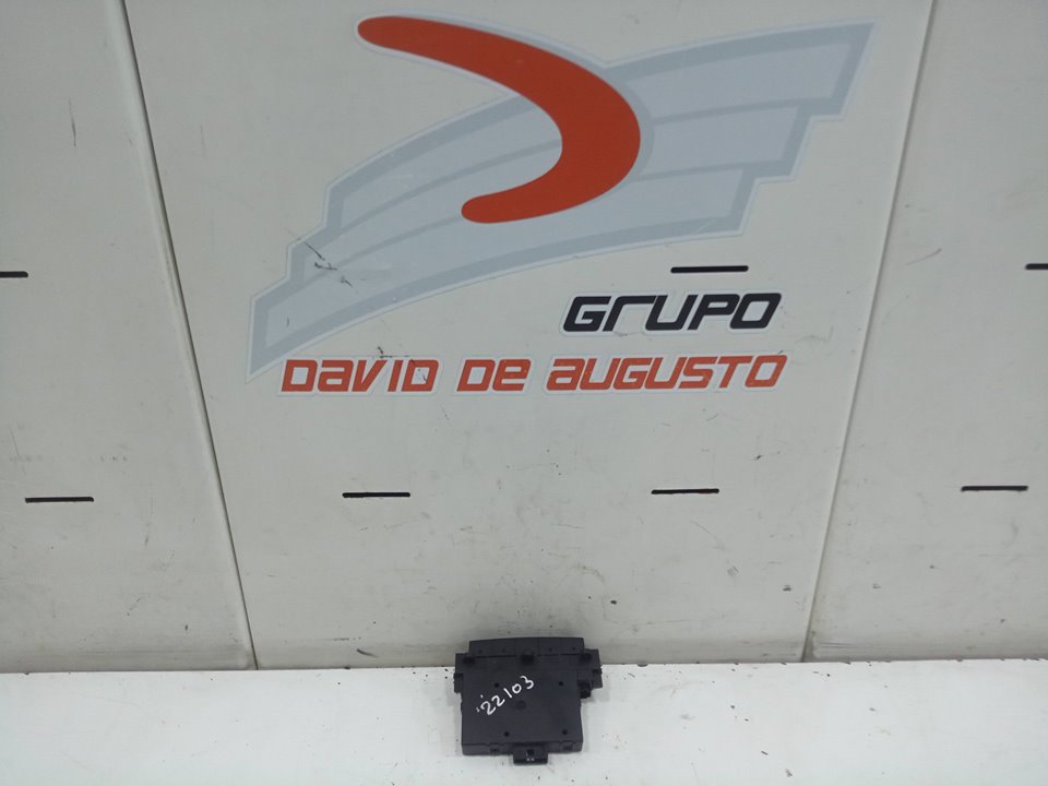 INTERRUPTOR ASIENTO CALEFACTABLE foto 2