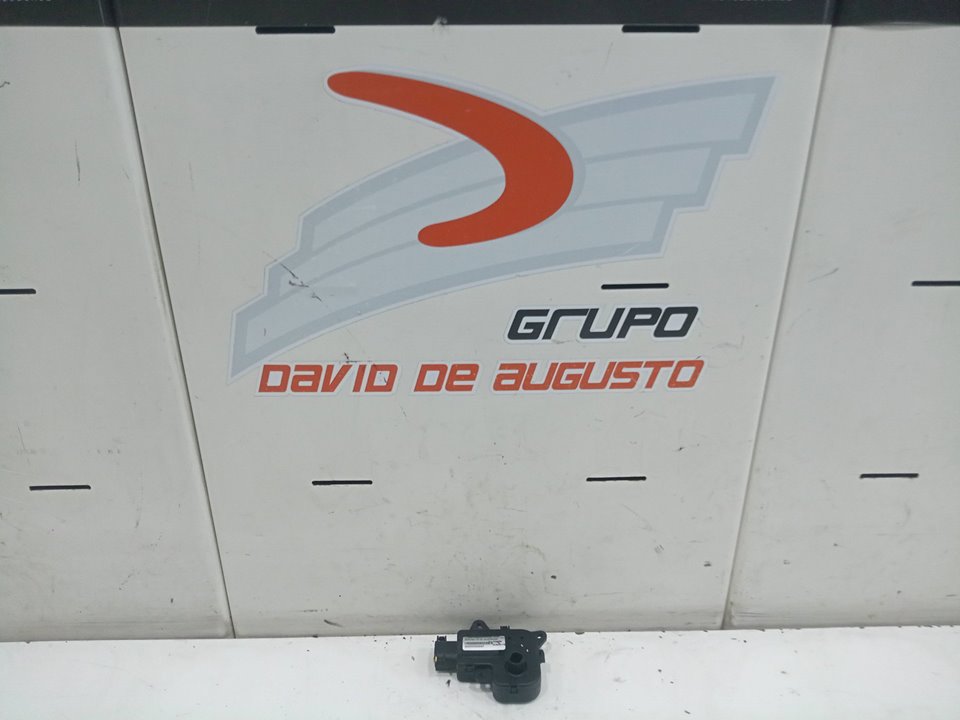 MOTOR TRAMPILLA CLIMATIZACION