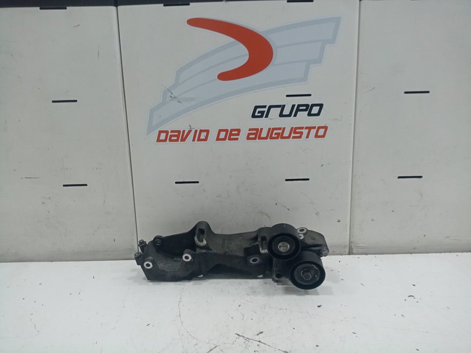 SOPORTE ALTERNADOR foto 2