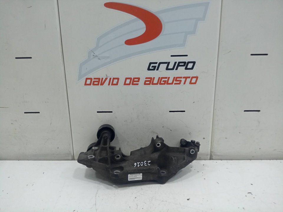 SOPORTE ALTERNADOR foto 6