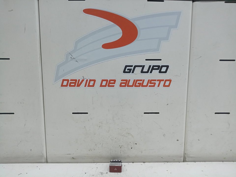 INTERRUPTOR WARNING RENAULT T 460 DTI 11 460 EURO VI