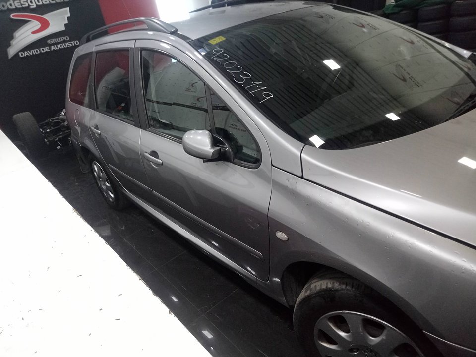 PEUGEOT 307 BREAK / SW (S1) XR Clim Plus   |   04.05 - 12.05 foto 3