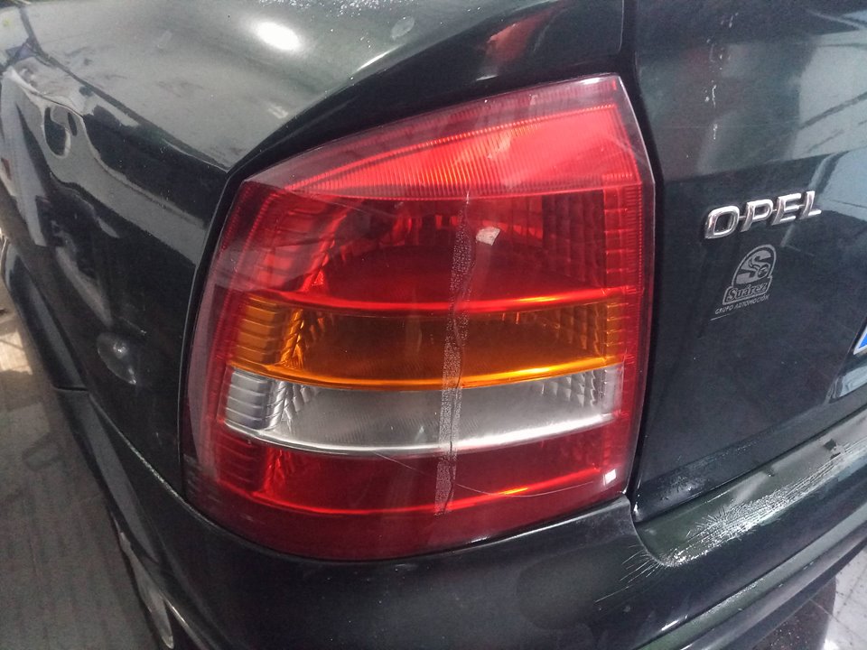 OPEL ASTRA G BERLINA Club   |   02.98 - 12.00 foto 8
