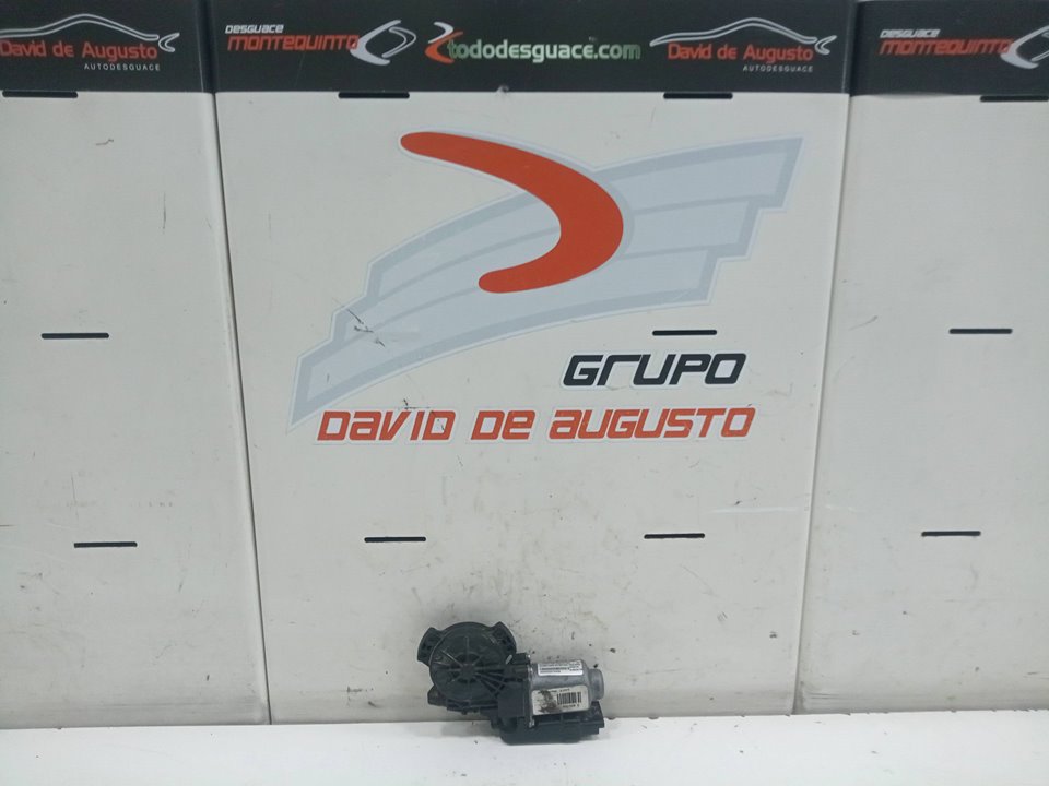 ELEVALUNAS DELANTERO IZQUIERDO foto 2