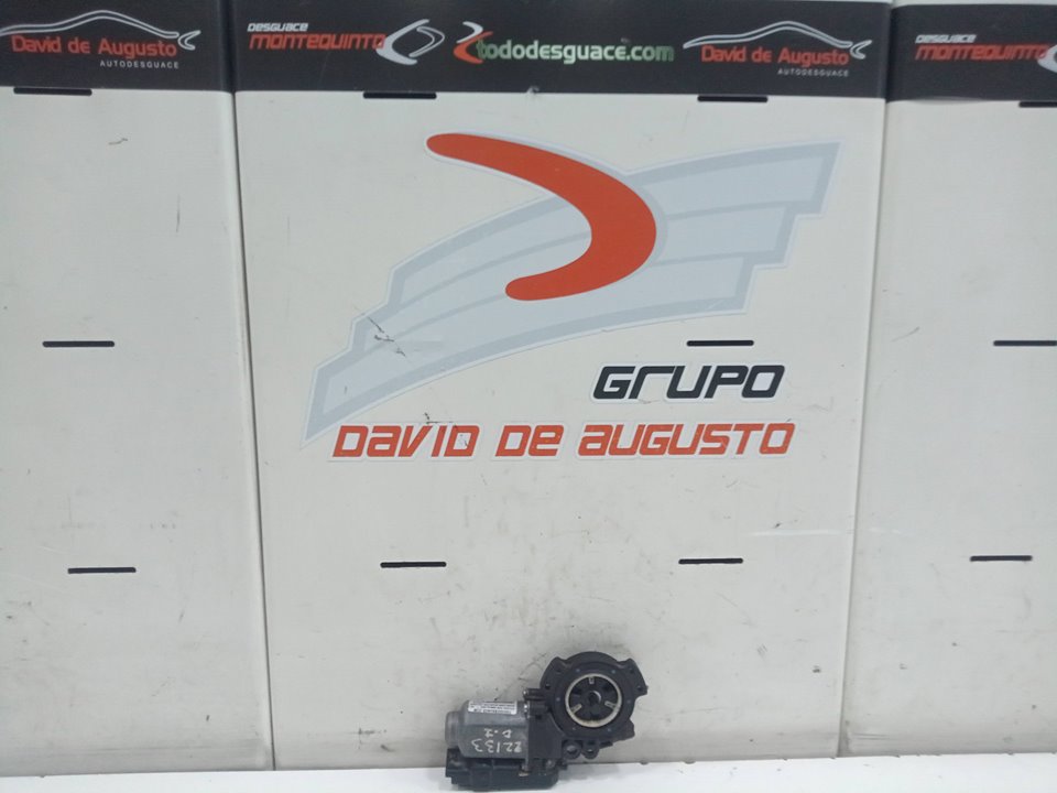 ELEVALUNAS DELANTERO IZQUIERDO HYUNDAI IX35 Essence 2WD   |   09.13 - 12.15