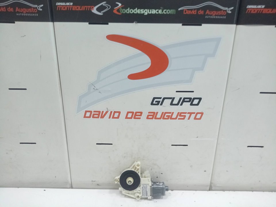 MOTOR ELEVALUNAS DELANTERO DERECHO