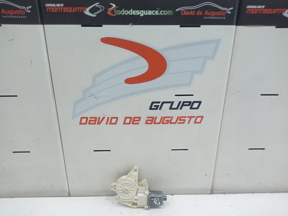MOTOR ELEVALUNAS TRASERO IZQUIERDO foto 2
