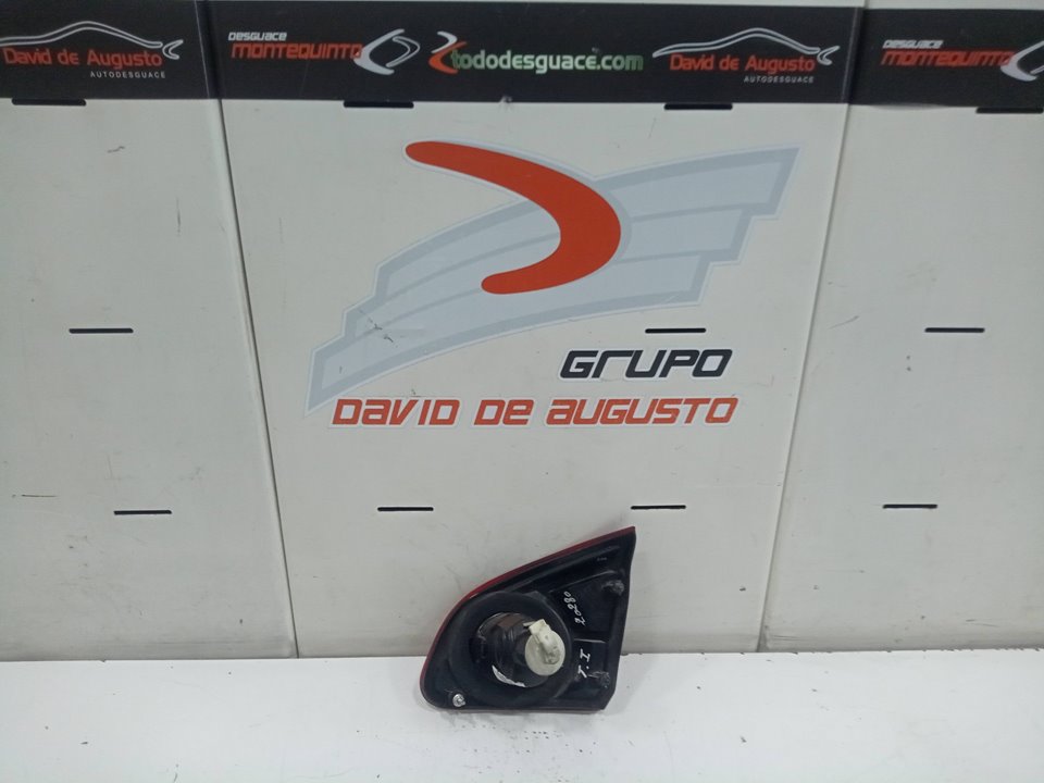 PILOTO TRASERO IZQUIERDO foto 2